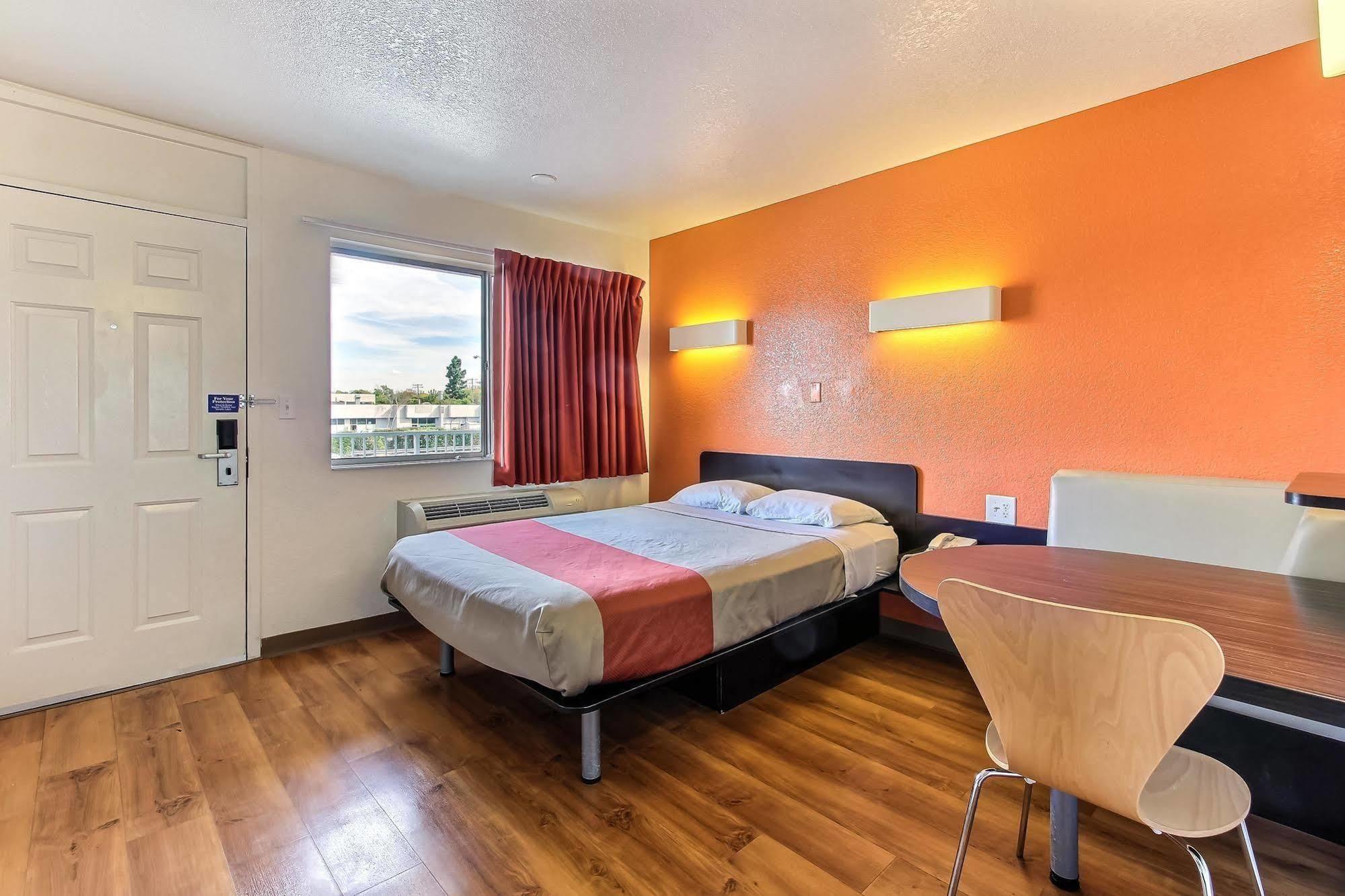 Park Inn By Radisson, Санта Клара Екстериор снимка